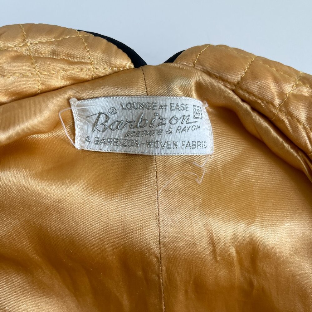 Vintage Golden Quilted Robe - Picture 6 of 9